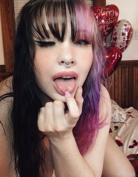 Empresselfiie modèle porno galerie