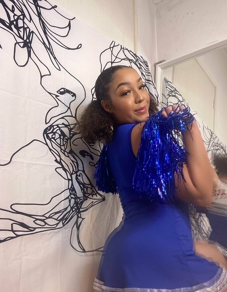 princessmg modèle nu photo