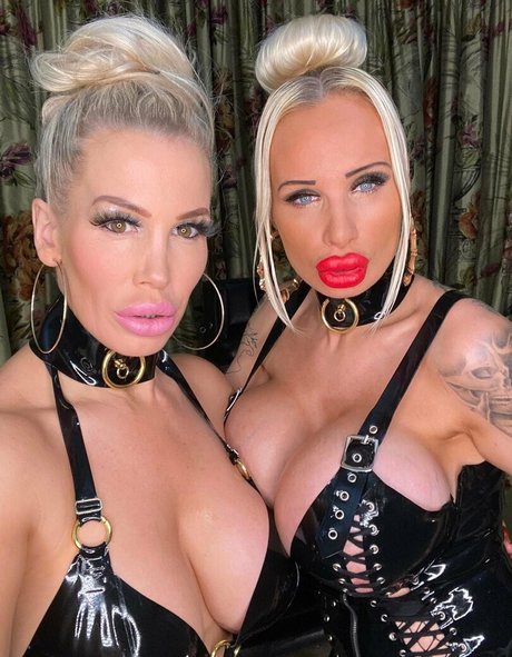 sophieaslut joli modèle galerie