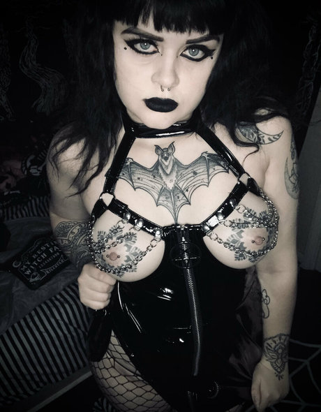 diilestrange star exclusive archive