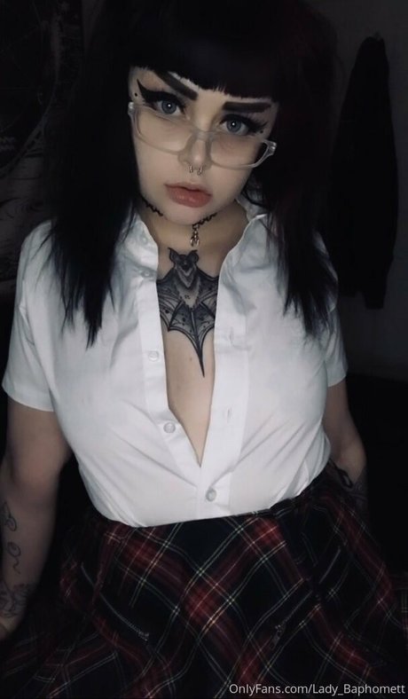 diilestrange actrice hd img