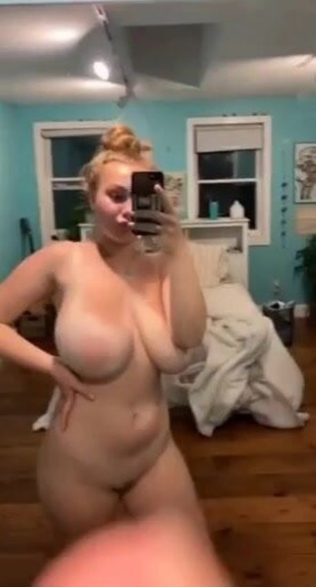 Marina Brooks actrice chaude galeries