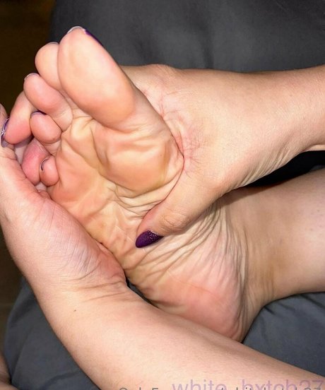 whitebxtch27 actrice de sexe des photos