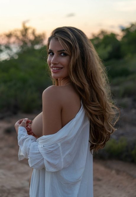 Laura Schultz joli modèle galerie