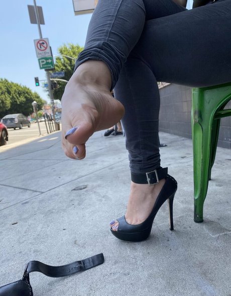 Serving Gaia haut de star du porno galeries