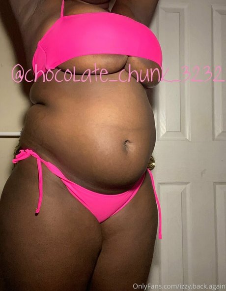 izzy back again star érotique images