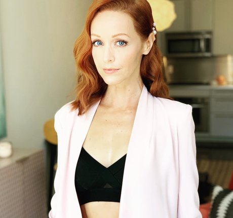 Lindy Booth sexe de star du porno photos