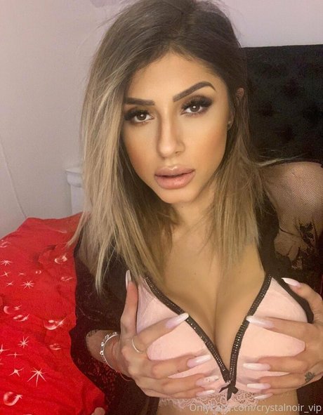 crystalnoir vip sexe star galeries