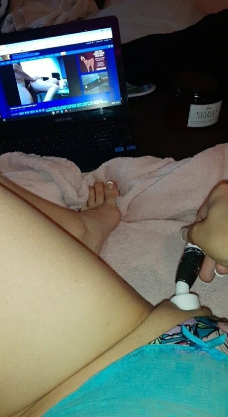 babygirlagoddess étoile nue images