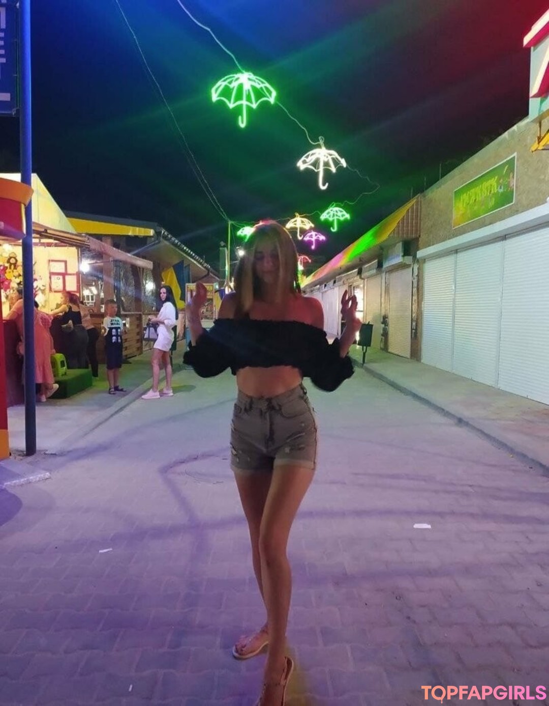 seins bonnet g onlyfans jolis nus galeries