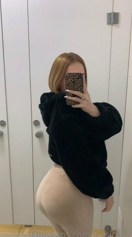 jessicahy actrice parfaite photos