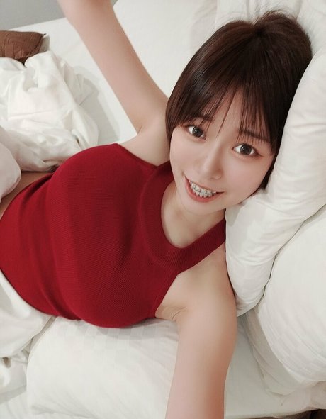 lalalalala0730 étoile nue img