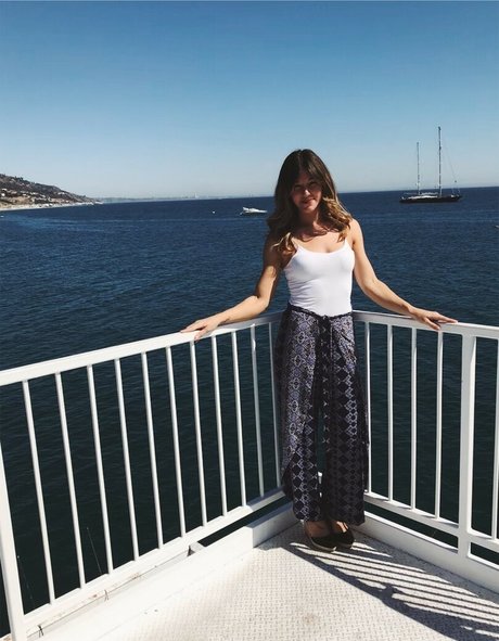 Thesponlyghost modèle artistique image