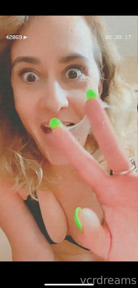 vcrdreams modèle magnifique collection