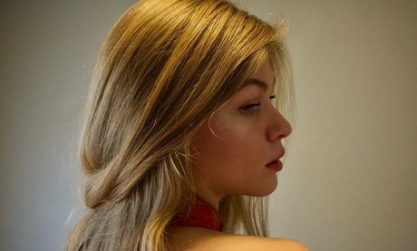 brune petite onlyfans beau galeries