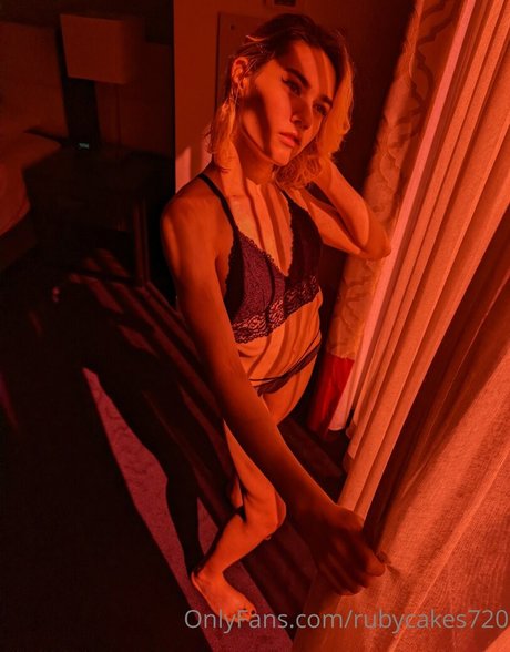 rubylinxxx belle actrice photos