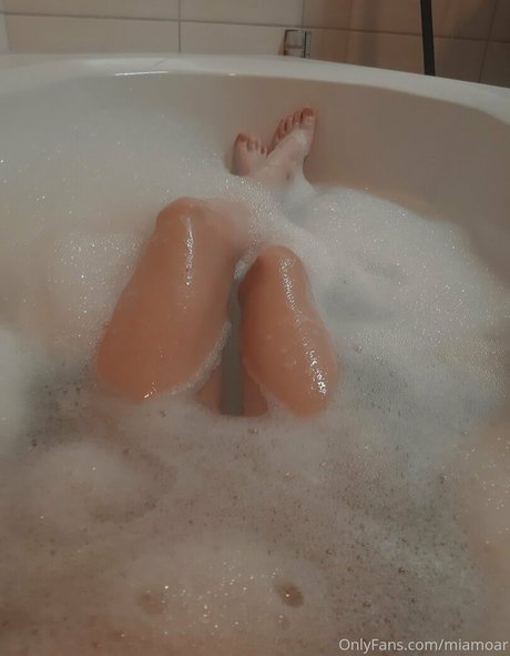 miamoar modèle pornographique photos