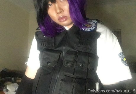 hakuru 15 actrice pornographique galeries