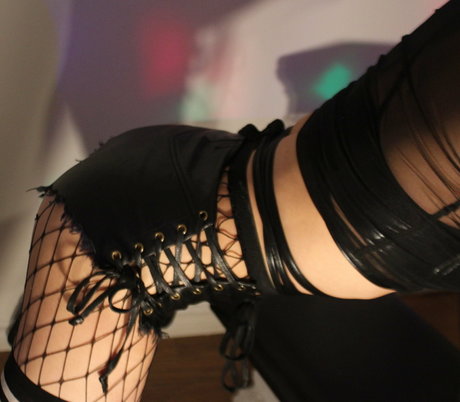 tinysexilexi666 star du porno belle archive