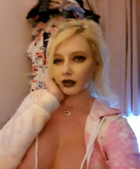 loumonrow étoile de l'art image