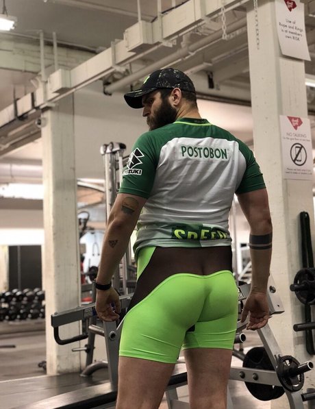 abeardedboy actrice pornographique galerie