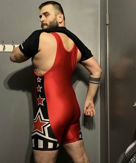 abeardedboy star du porno exclusive images