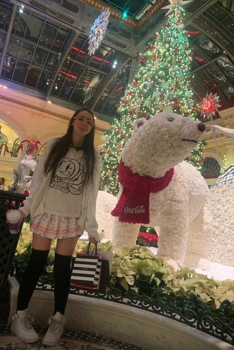 lunackitsuen actrice pornographique archive