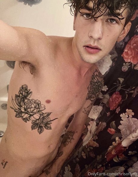 grosse bite trans onlyfans assez exclusif image