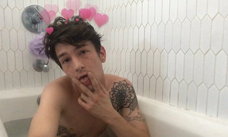 chrisoflyng sexe star des photos