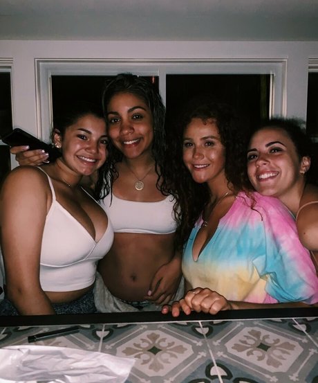 Hannah M actrice sexy collection