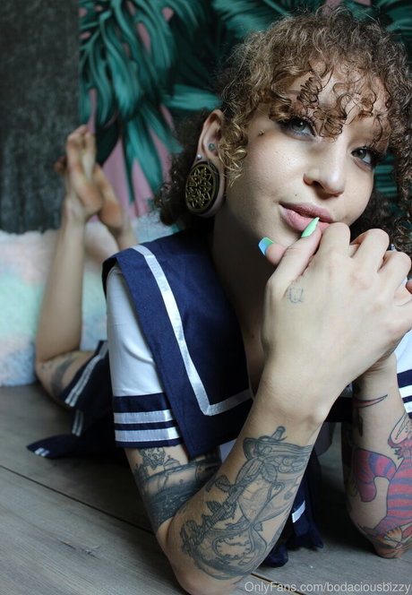 bodaciousbizzy actrice de nus galerie