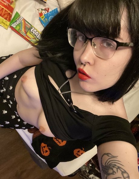 tatouages blonds onlyfans beaux nus images