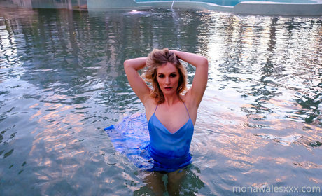 monawalesxxx star du porno chaude archive