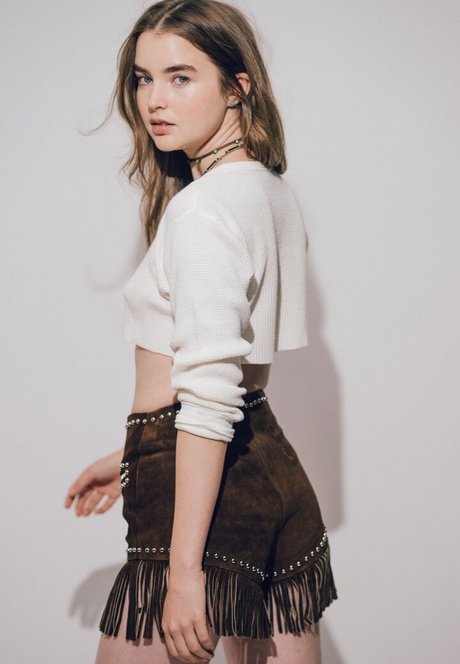 chatte dégoulinante et humide onlyfans adulte de haute qualité images