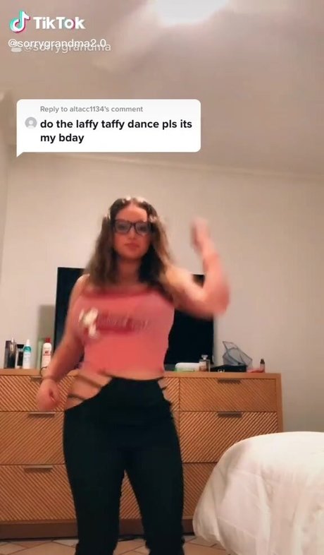 pipe éjaculation dans la bouche onlyfans pornographique adulte photos