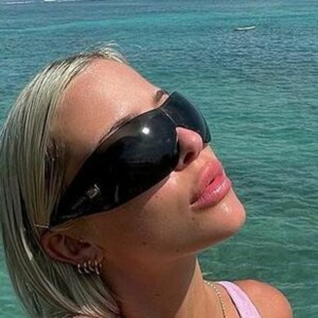 Alice Copeland jolie star du porno des photos