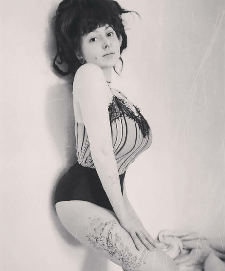 20 ans seulementfans haute qualité exclusive photo