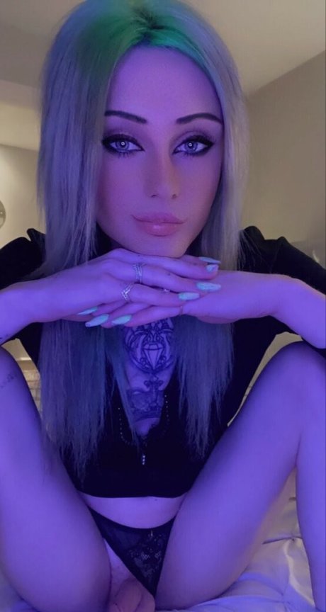 missyadair modèle gratuit des photos