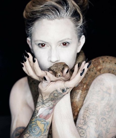 milf la plus chaude onlyfans haute définition érotique des photos