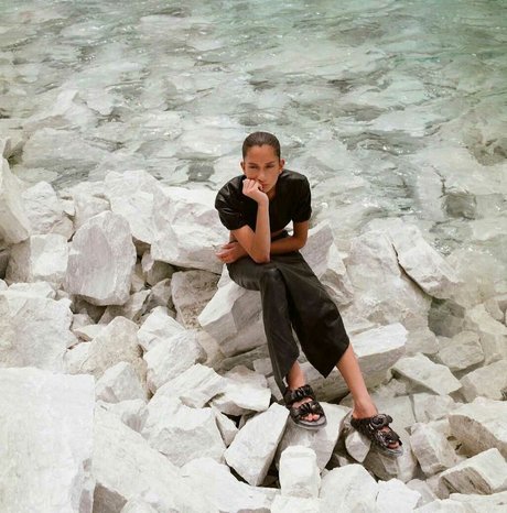 Manahou Mackay star du porno parfaite photos