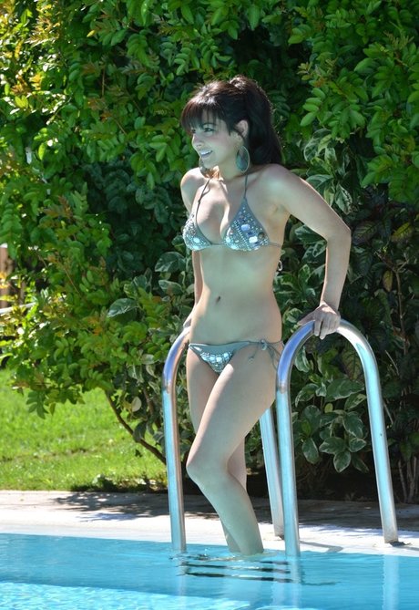 Roxanne Pallett actrice xxx photos