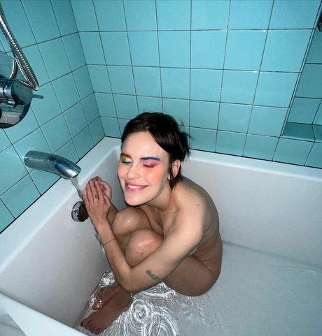 pom-pom girl uniquementfans sexy xxx image