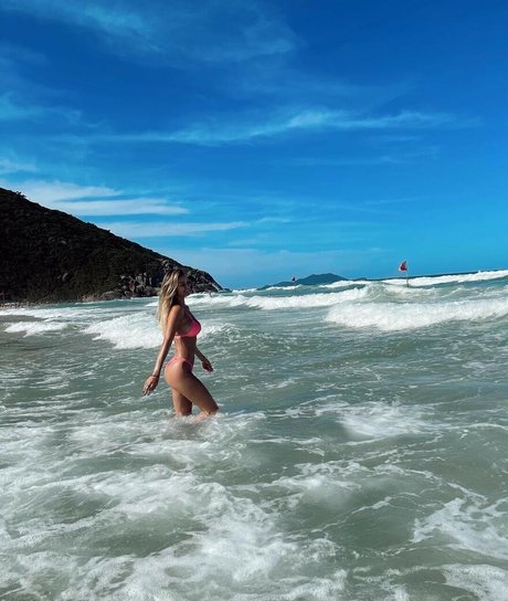 Talita Correa modèle de haute qualité galerie