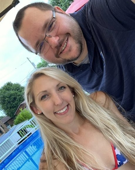 Erika Swingz star du porno en haute qualité des photos