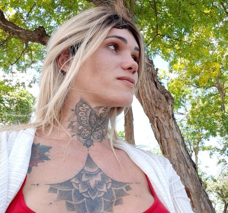 Sabrina Prezotte étoile sexy photos