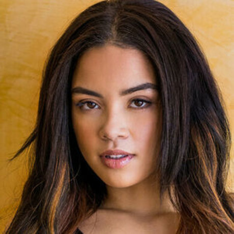 Maya Bijou art star du porno image