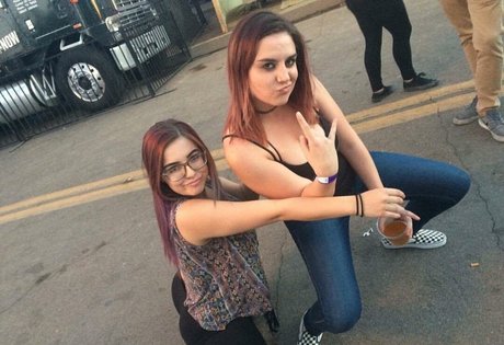 gingembre uniquementfans très chaud images