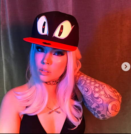 Suzy Berhow étoile chaude images