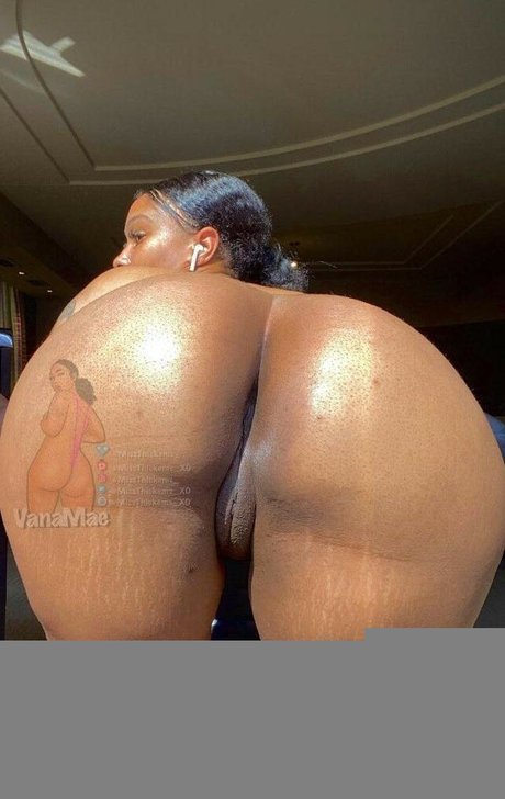 MissThickems nus star du porno photo