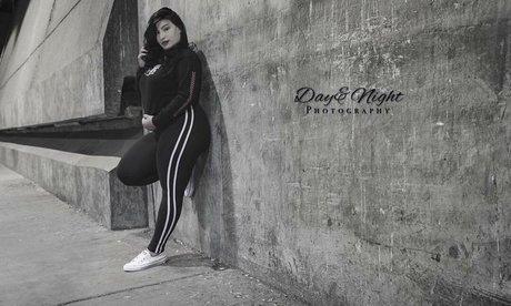 Kim burleey star du sexe archive